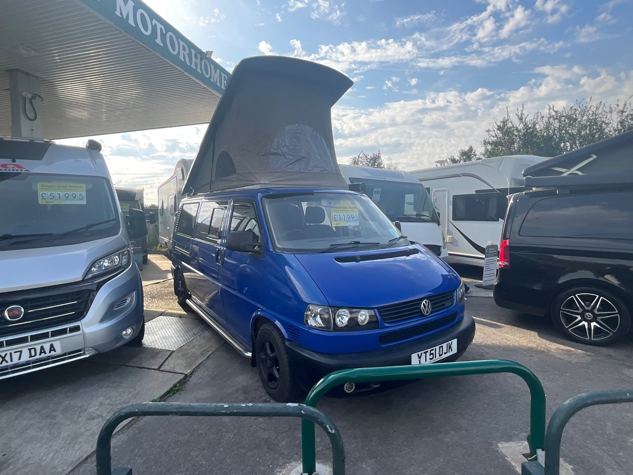 Volkswagen Caravelle