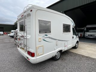 /photos/9552/70326410-263a-6e5f-cfec-836d3336dd16_i320x240.jpg