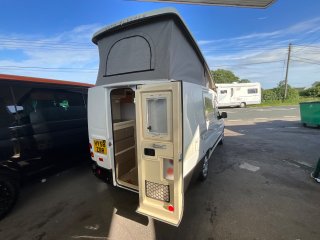 /photos/9552/ad87fe95-1c33-63e5-b439-b318329da2c2_i320x240.jpg